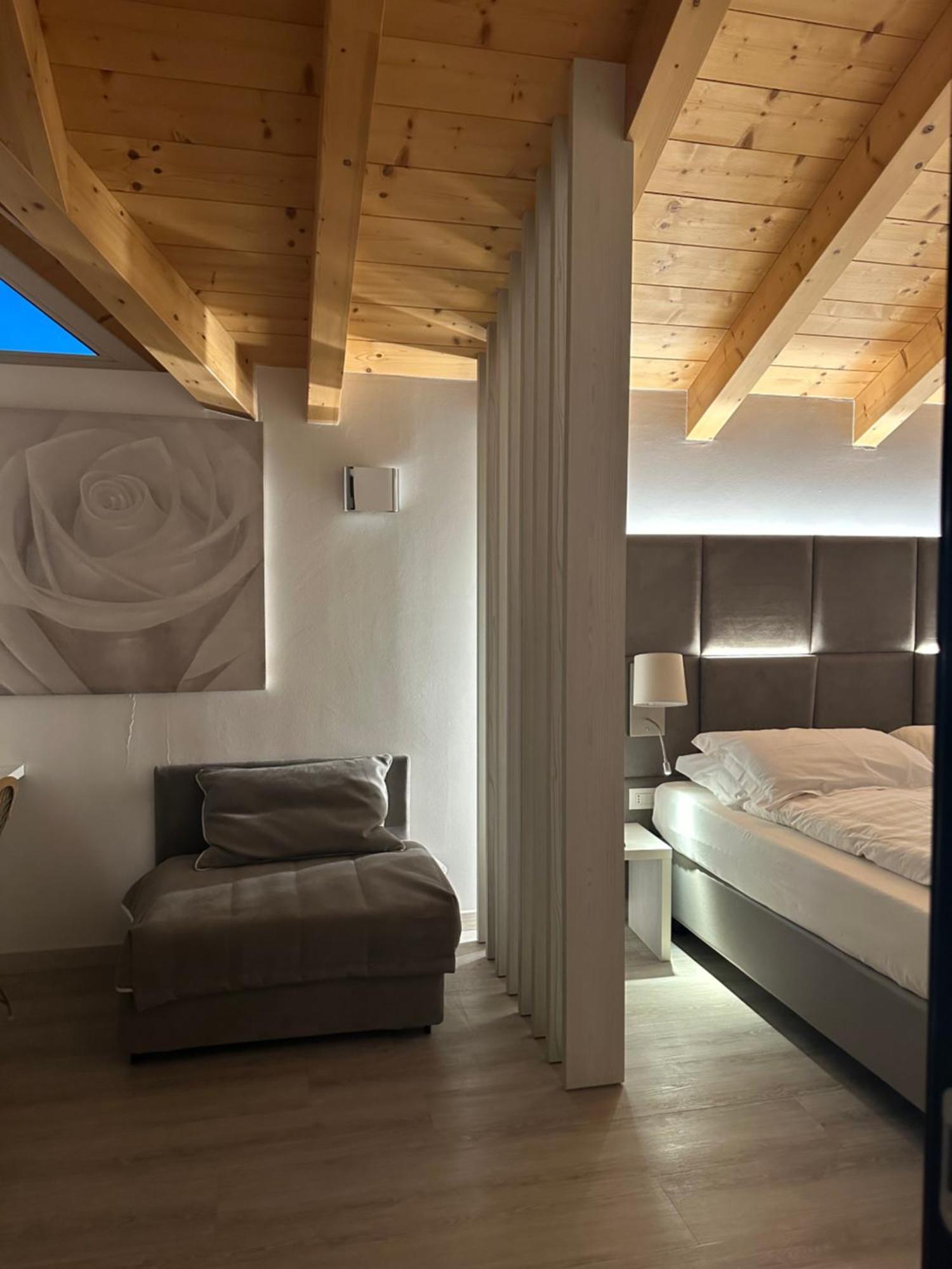 ROSENSUITE La Residenza del rosengarten Pinzolo Esterno foto
